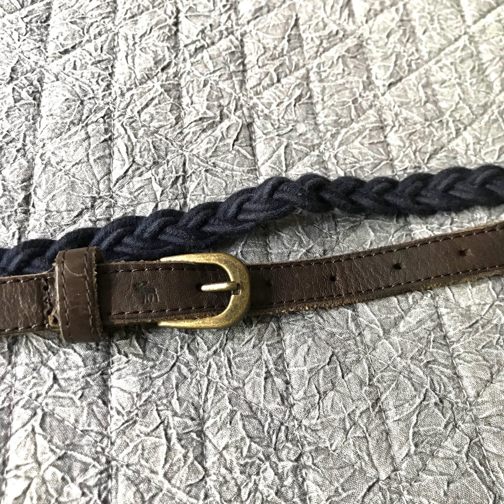 Women's Abercrombie & Fitch Skinny Braided Knit Leather Belt In Navy & Brown